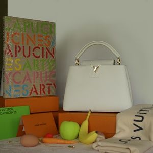 LV - ARTYCAPUCINES BB URS FISCHER